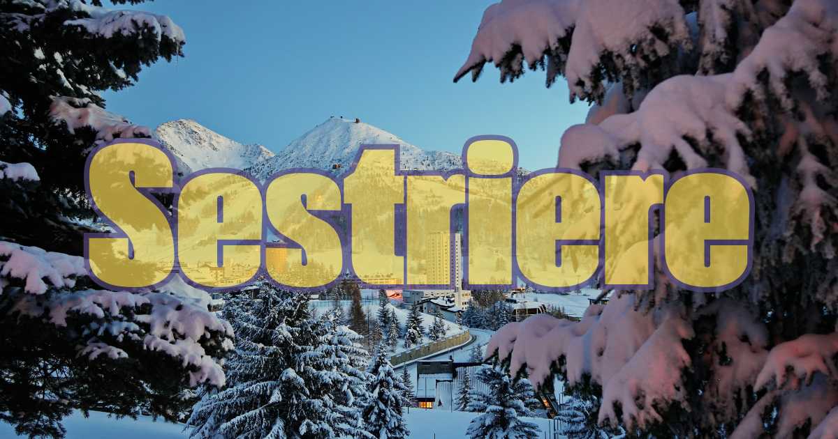 Panorama montano con boschi e montagne, simbolo di vacanze economiche nel 2026.